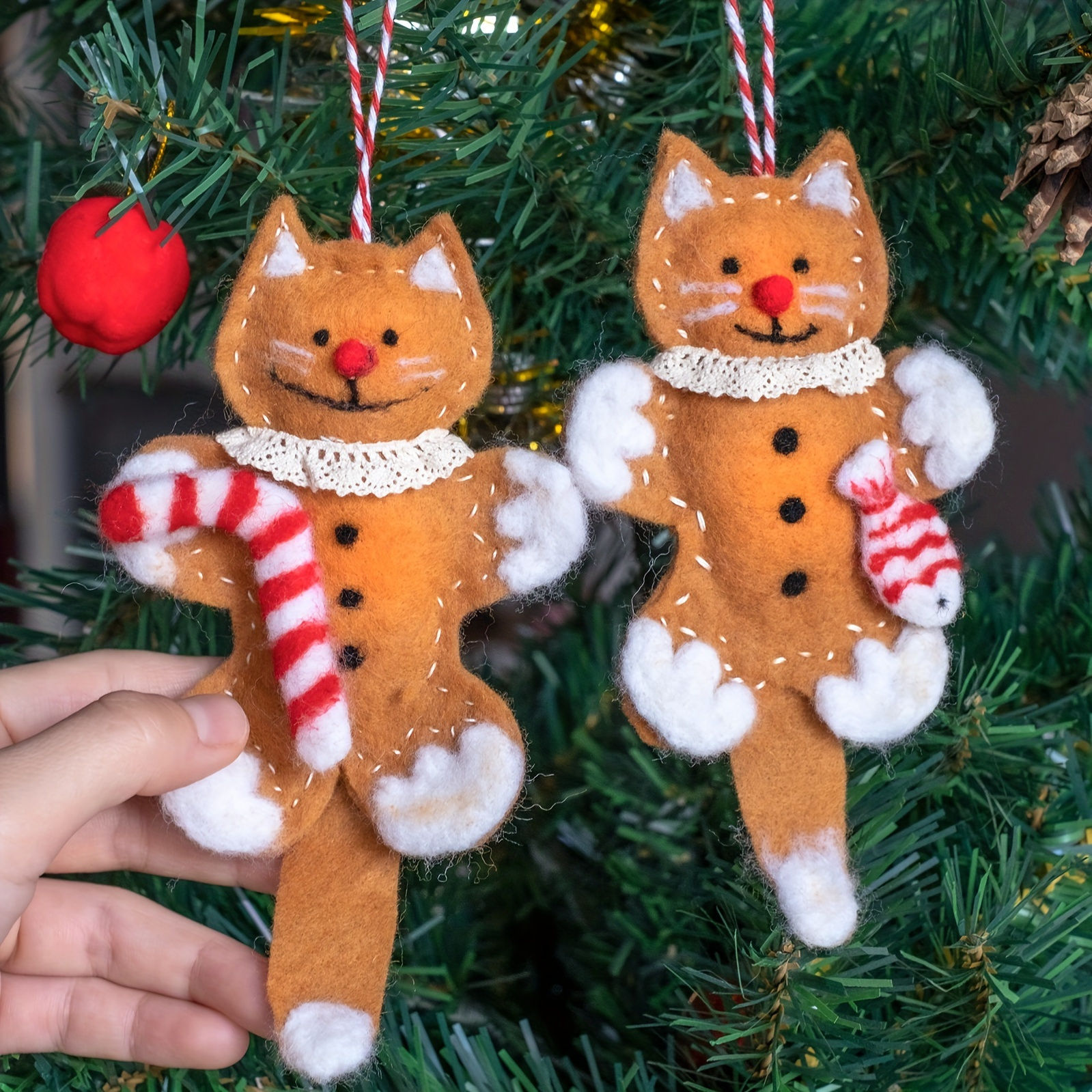 

Diy Gingerbread For Man & Cat Face Felt Kit - Complete Needlework Set For Christmas Tree Ornaments And Living Room Decor, Includes Accessories, , Needles & Instructions