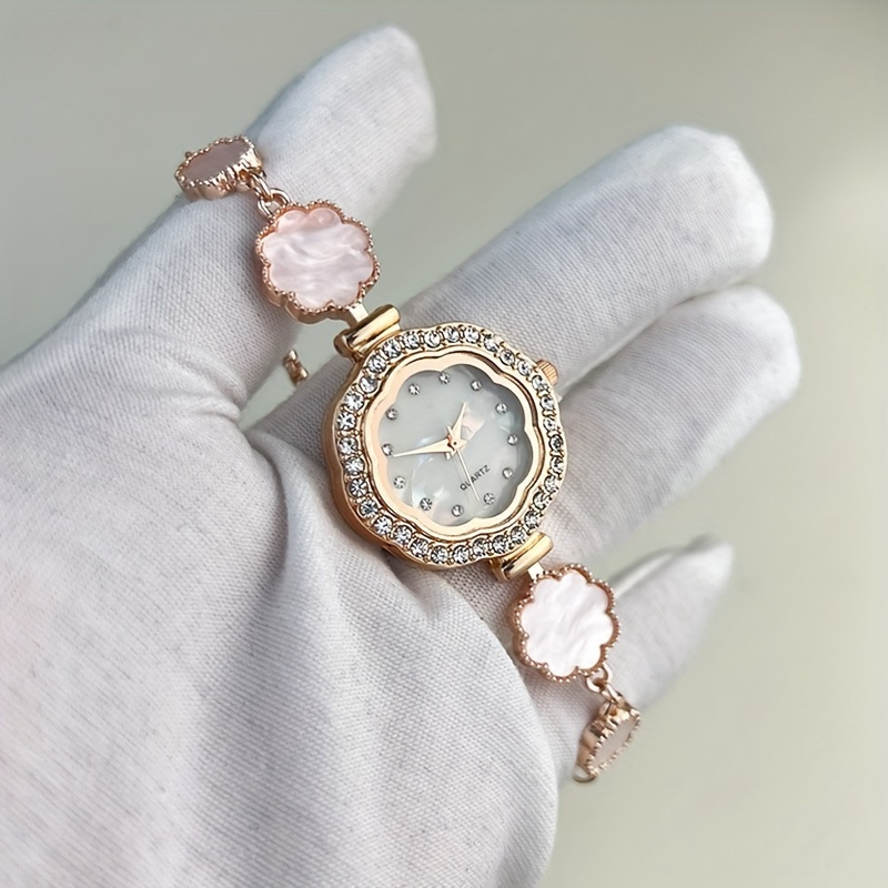 

Women's Luxury Rhinestone Flower Quartz Watch Boho Fashion Analog Adjustable Bracelet Wrist Watch