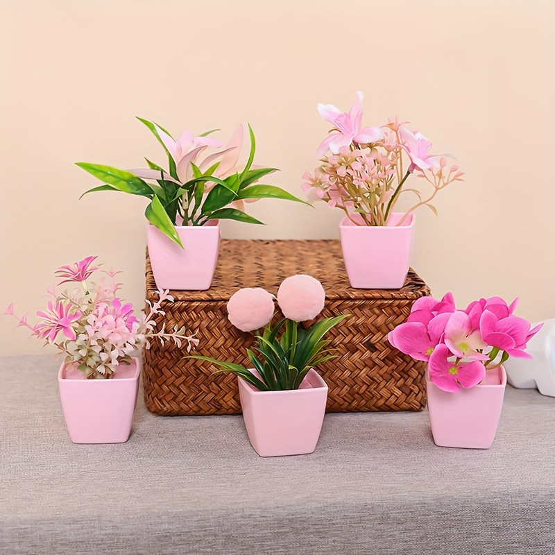 

5pcs, Artificial Plant Potted Set, Mini Fake Plants With Realistic Touch, Plastic Home Decor For Table Centerpiece, Office Desk Display, Home Decoration, Room Decor