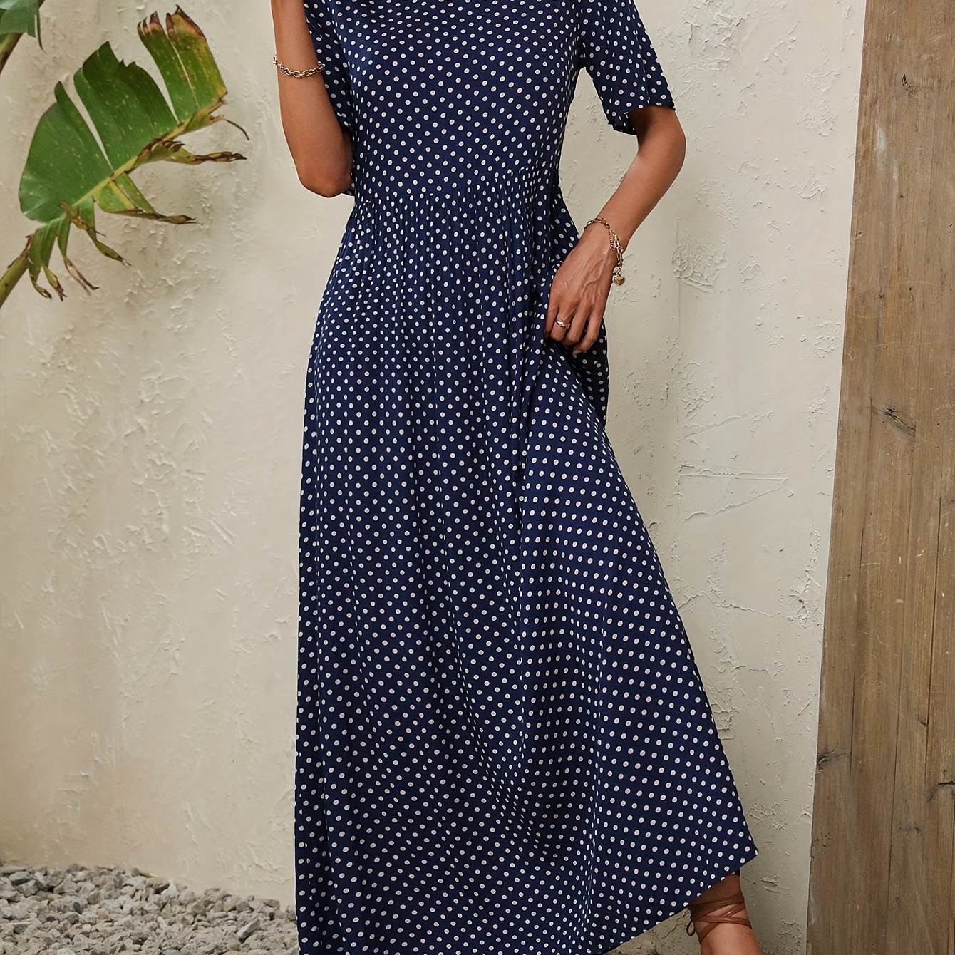 

Polka Dot Print A-line Maxi Dress, Casual Crew Neck Short Sleeve Dress For Spring & Summer, Women's Clothing