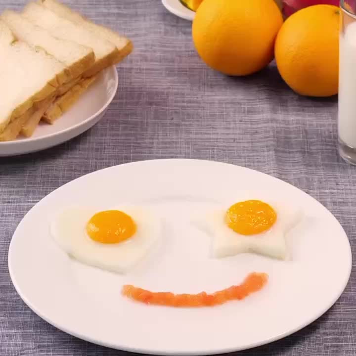 Sunny Side Up Eggs - Cat Fried Egg Mold