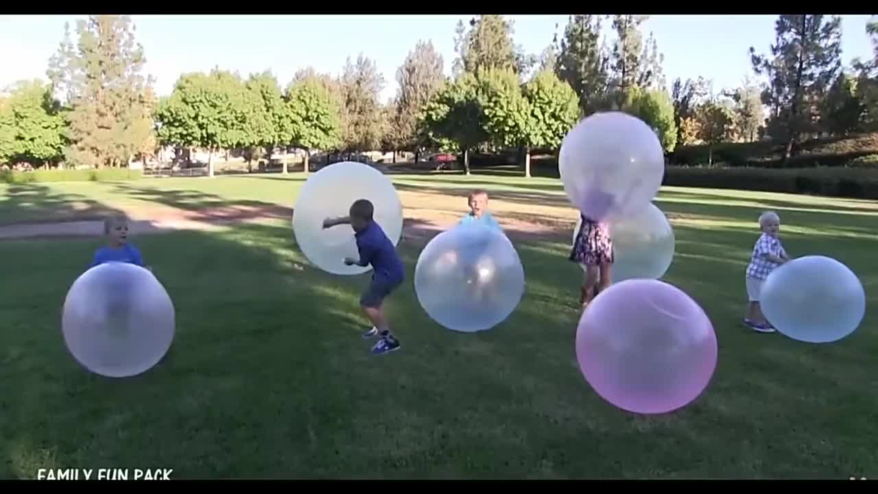 Vercico Bubble Ball XXL, Bubble Ball Gonfiabile da Spiaggia per Bambini  Adulti Pallone Gonfiabile Gigante Trasparente Bubble Ball Water (Blue) :  : Giochi e giocattoli