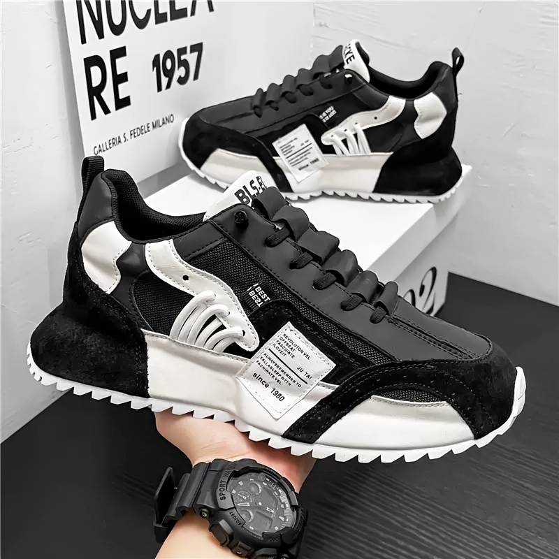 Plus-Size Wide-Toe Road Running Shoes