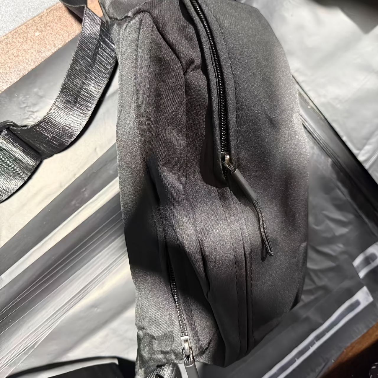 TEMU Riñonera de color liso para mujer, bolso bandolera de casual y sencillo para viaje, neceser deportivo para teléfono, bolso de pecho portátil de