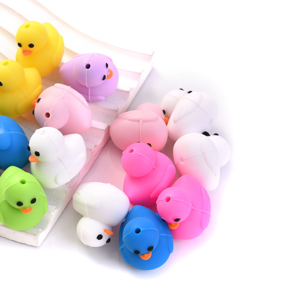 10pcs 27mm silicone duck beads diy beading pens bag hanging accessory decorative beads