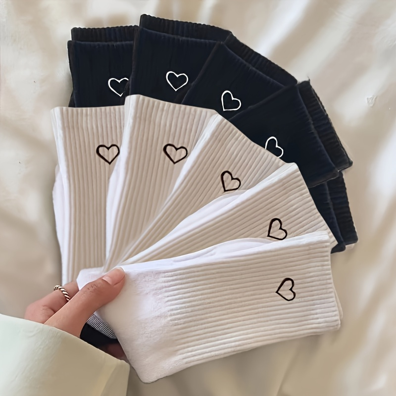 5-pack/10-pack Women's Thick Vertical Stripe Over-the-calf Socks, Trendy Sweet Fashion Heart Print, Versatile Soft Comfortable Casual Sports Socks
