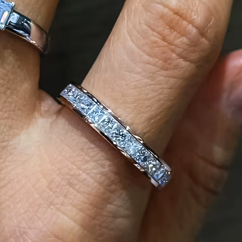 1pc classic 2mm wide ring with synthetic cubic synthetic zirconia stones unisex engasynthetic gemstoneent wedding band for men women durable everyday jewelry gift for anniversary wedding ring accessory polished Product details 7