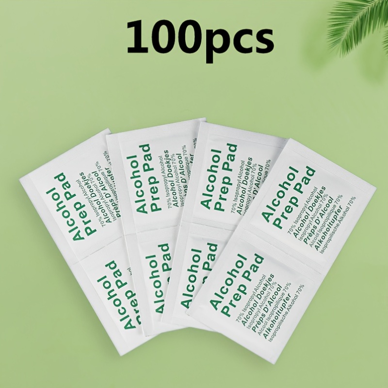 100 salviette umidificate. facili da trasportare. adatte per pulire occhiali, telefoni, specchi, salviette per   delle unghie. un must-have per la vita   i   e i  !