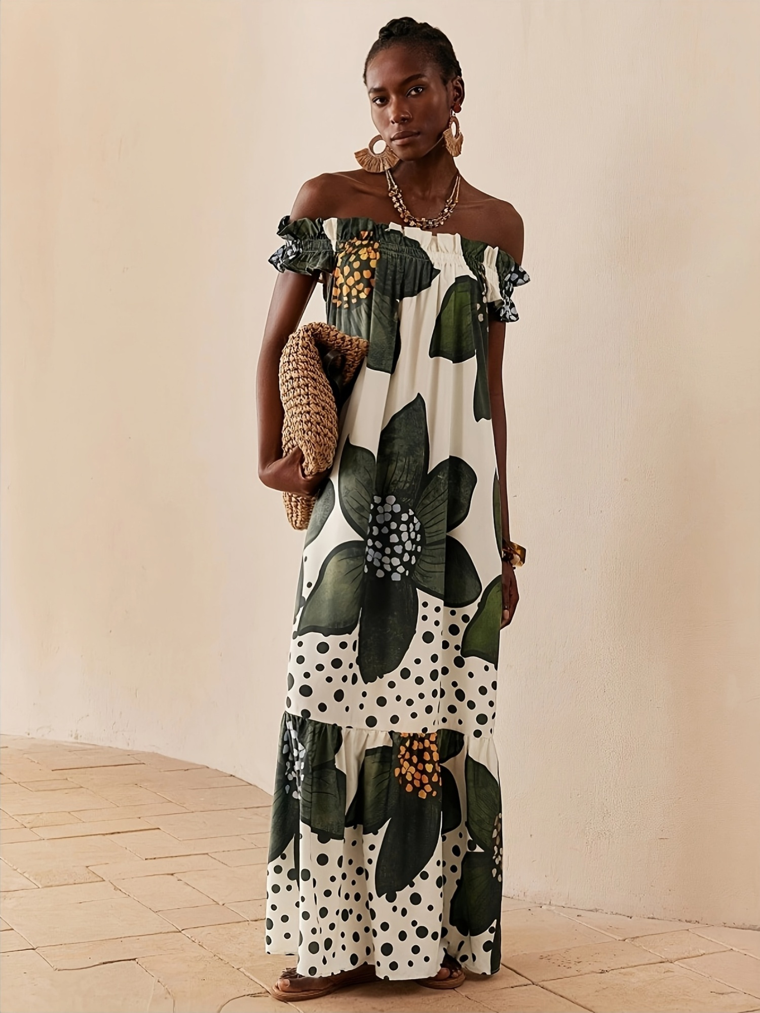 green emerald velvet dress Ijo main image 1