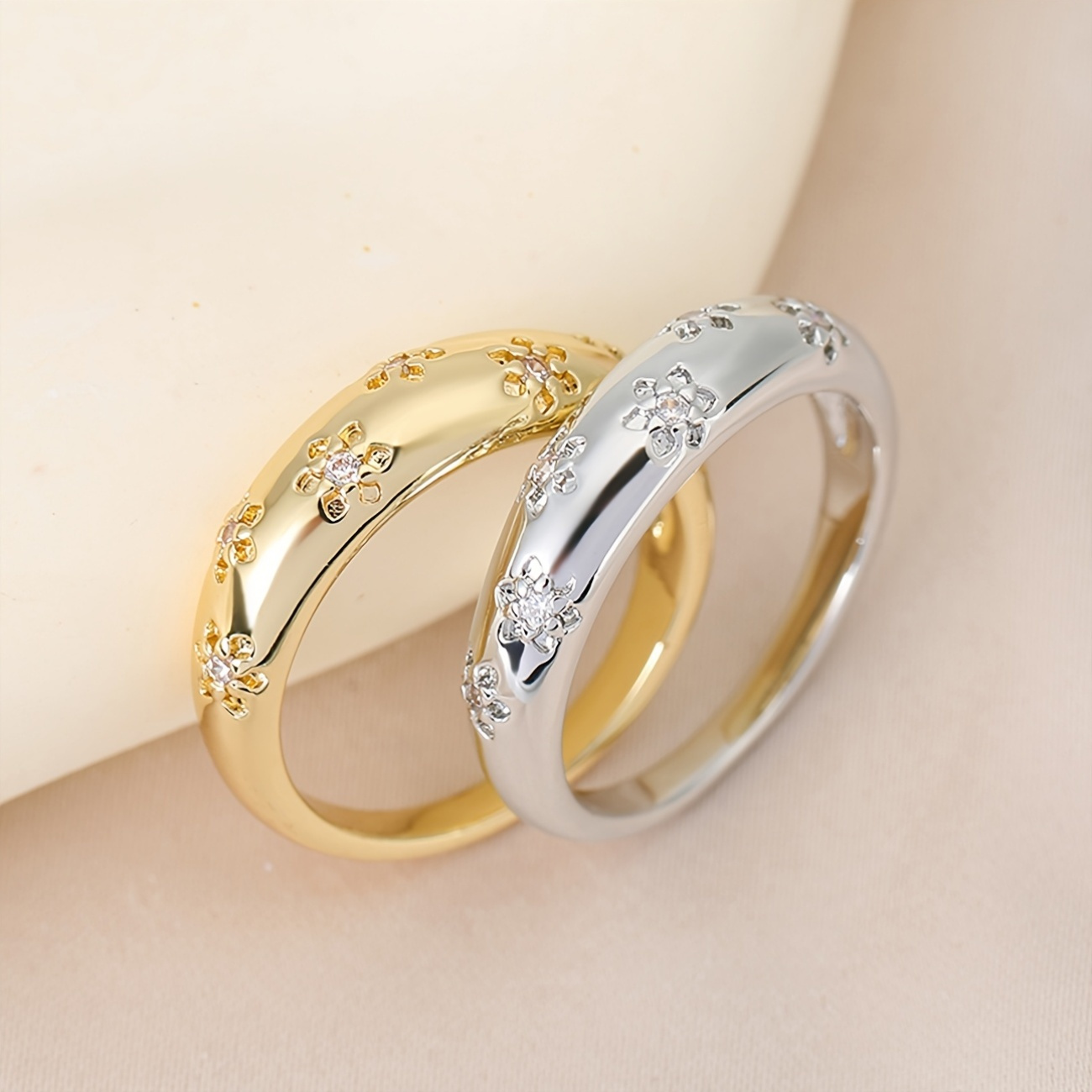 Copper Zirconia Ring - Floral Golden & Silvery Plated