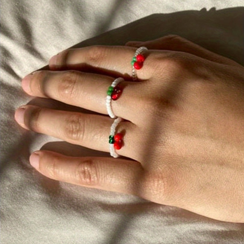 3pcs Women's Stackable Beaded Rings with Cherry and Pearl Vintage Glass