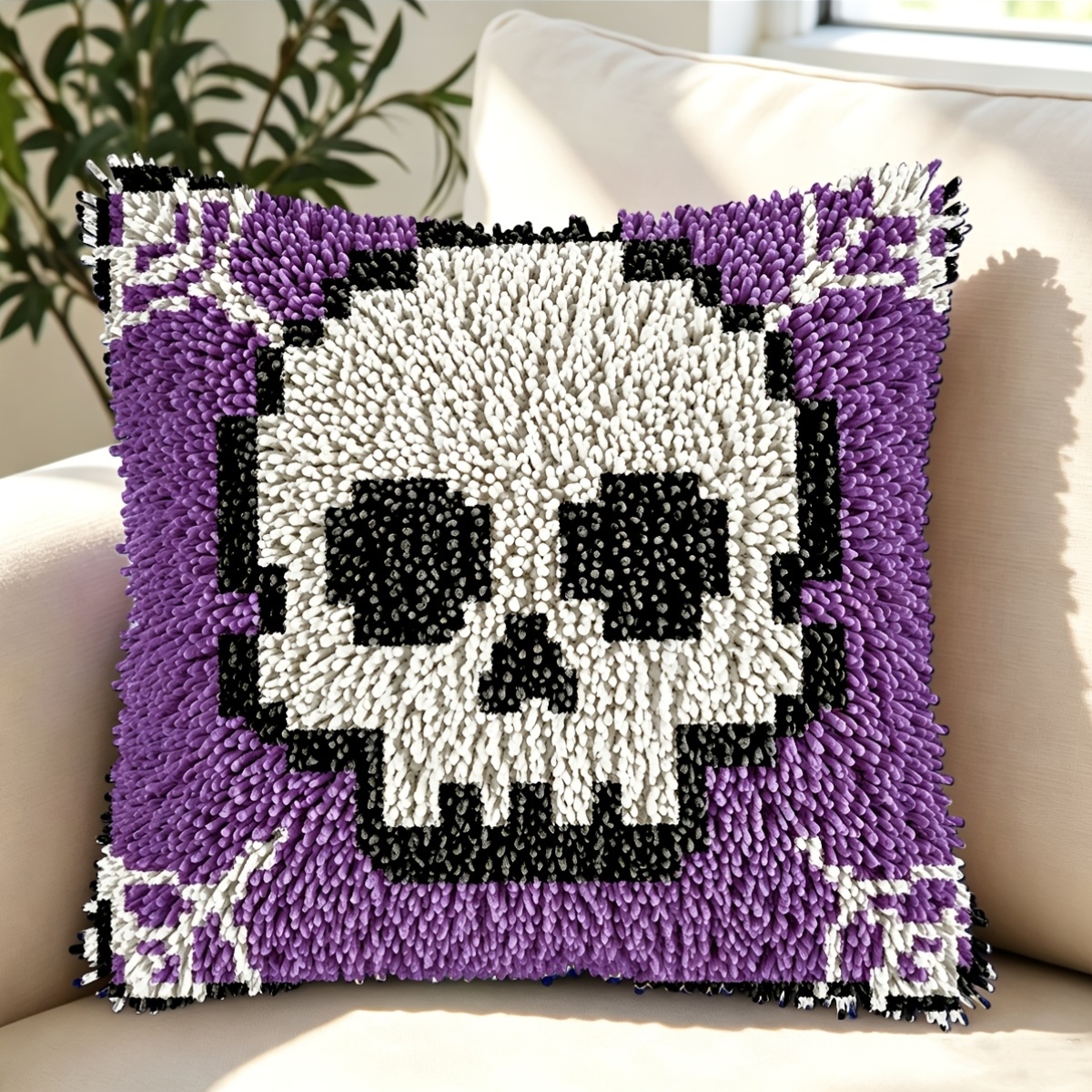 Latch Hook Kit with Halloween Skull Pattern for DIY Pillow Cover