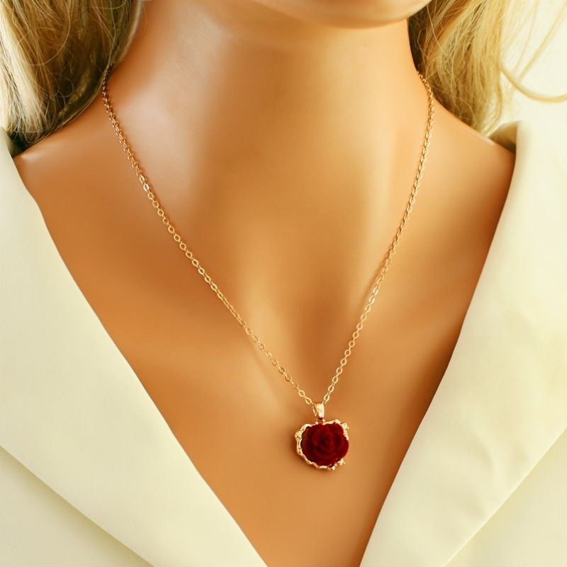 Women's Casual Red Rose Heart Pendant Necklace, Gift Idea