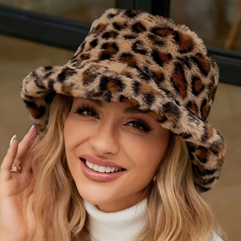 

1pc Sokuci Women's Leopard Print Plush Bucket Hat, 100% Polyester, Adjustable, Lightweight, Fit, Hand Washable, Moisture-wicking, Sun Protection For New Year & Winter