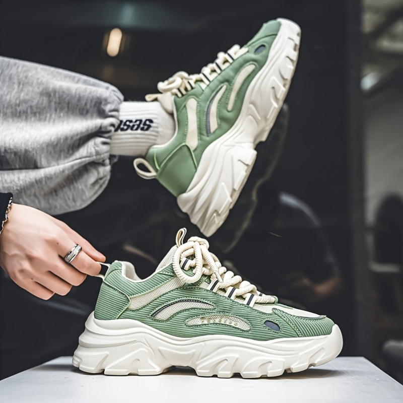 Unisex Fashion Sneakers Light Green White Low-Top Lace-Up Casual Shoes  with Cushioned EVA Sole, Breathable Fabric Upper for La