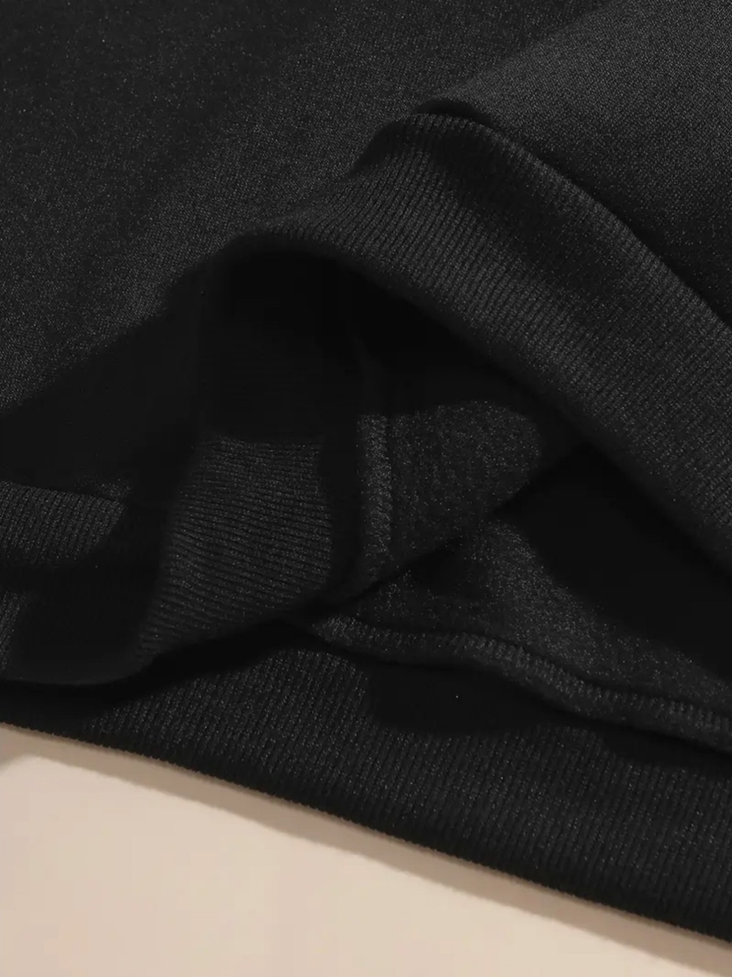 "Blijf Sterk Geloven in Jezelf Geef Nooit Op" Print Hoodie