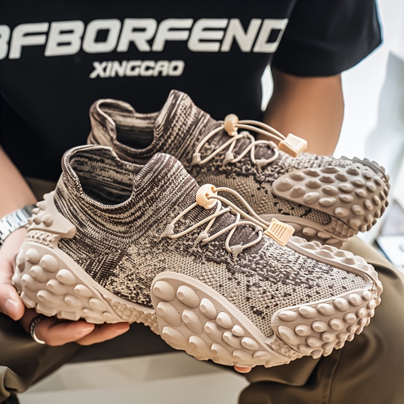 New Fashion Durian Fly Weave Athletic Shoes Tire Sole Slip-On Lazy Shoes