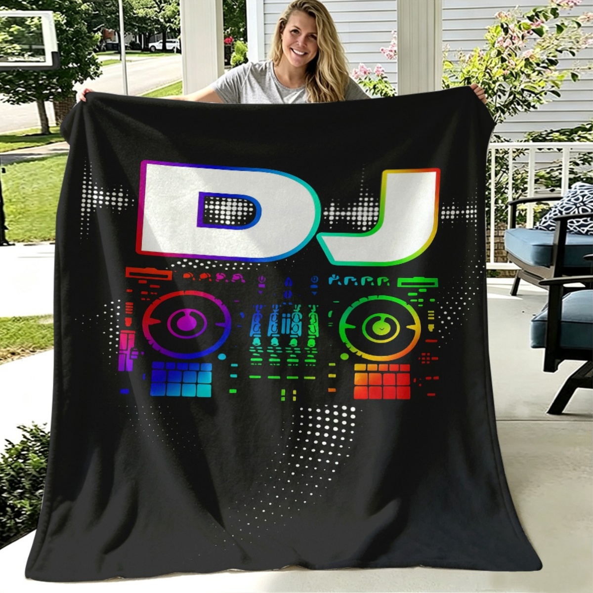 품목 사진 1개   그라데이션 DJ 레터링, DJ 믹서 그래픽, 반투명 도트 액센트, 검은색 배경 22개 따뜻한 플란넬 담요, 소파, 침대, 사무실, 여행 및 캠핑용 부드러운 휴대용 다용도 커버, 아늑한 가정 필수품