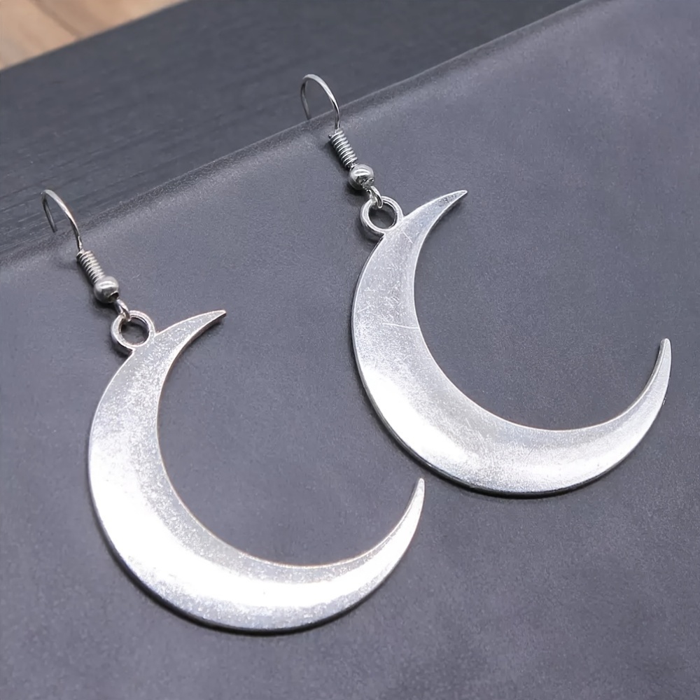 Fashionable Long Drop Earrings for Women