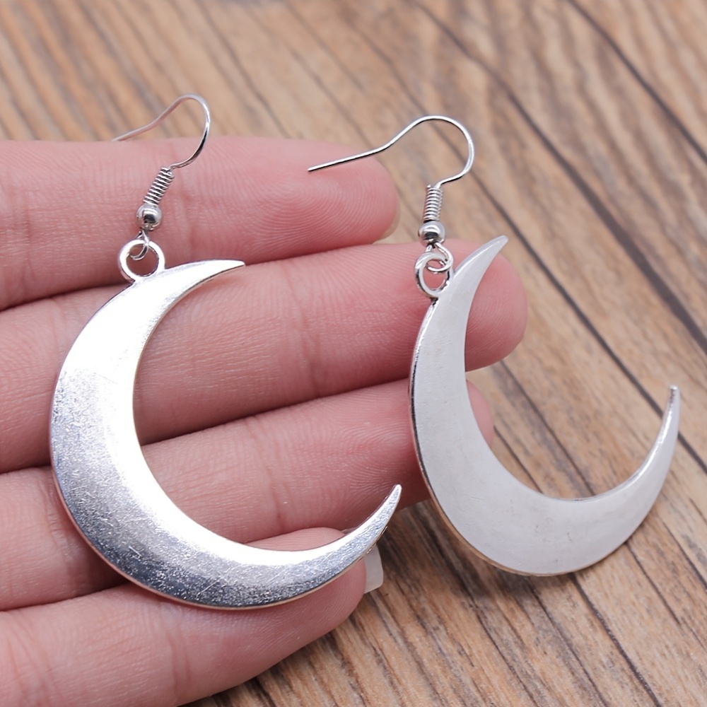 Fashionable Long Drop Earrings for Women