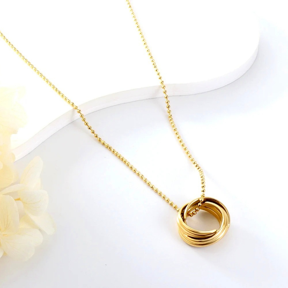 Unisex 18K Gold Plated Multi-Ring Interwoven Necklace