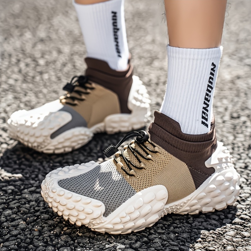 New Fashion Durian Fly Weave Athletic Shoes Tire Sole Slip-On Lazy Shoes