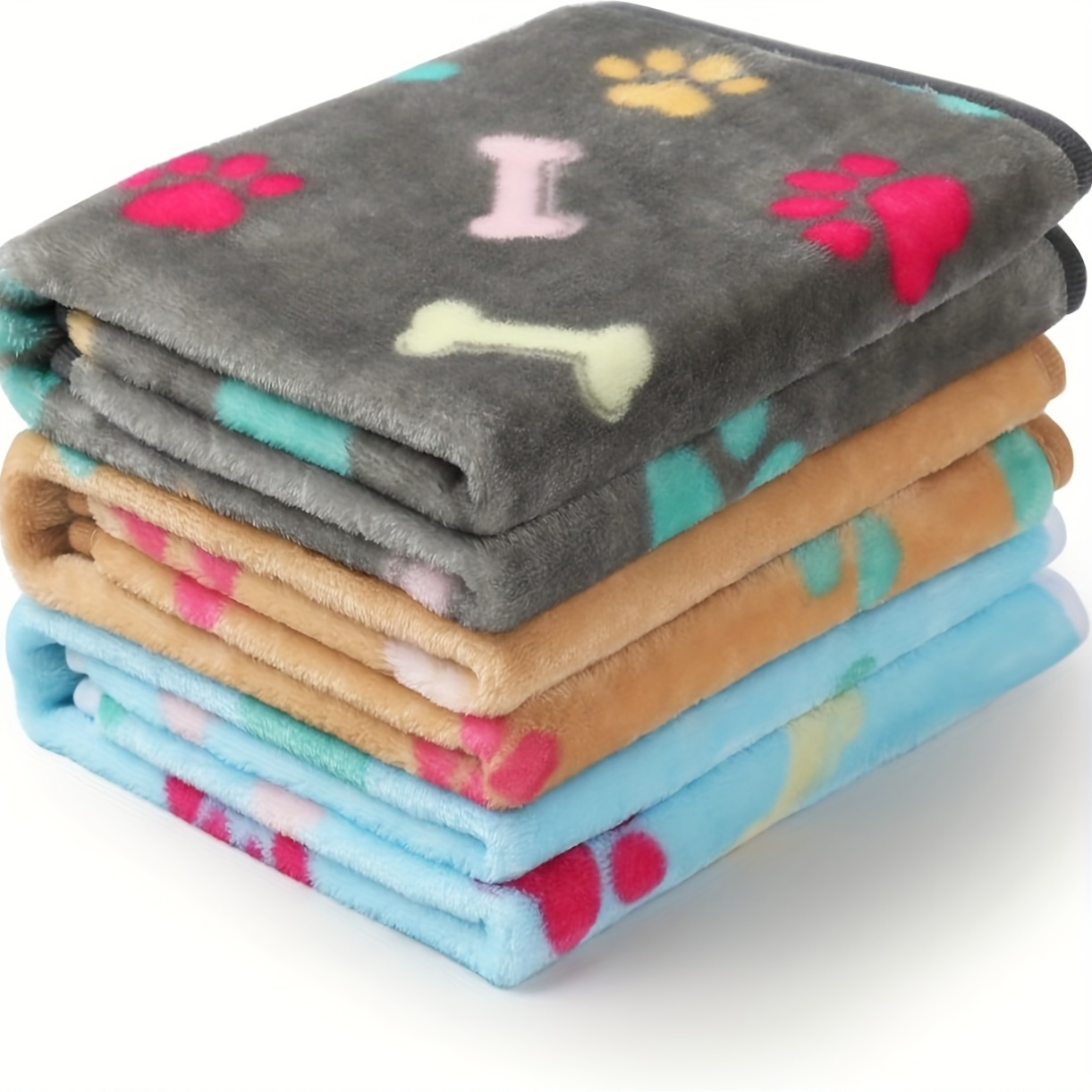 TEMU 3-pack Pet Flannel Warm Blankets, Suitable For Beds/nests As Well Sofa & Bed, Pet Bedding, Sofa Blanket, Decorative Throw, Soft Flannel Fabric,