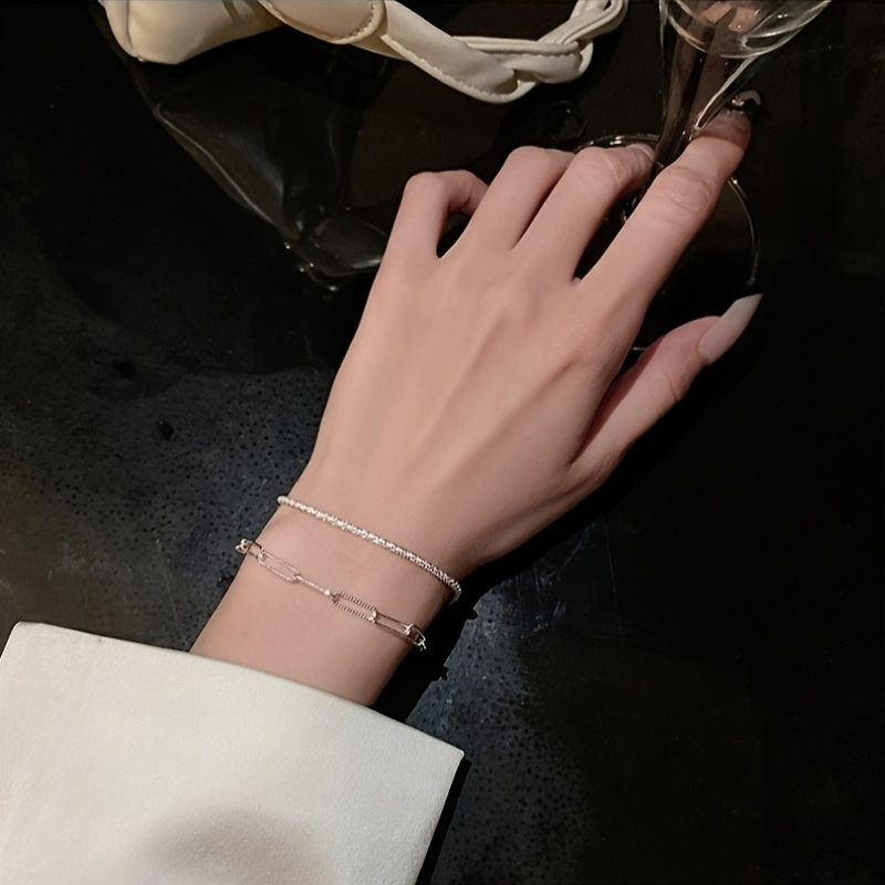 Delicate Silvery Chain Circle Bracelet for Women