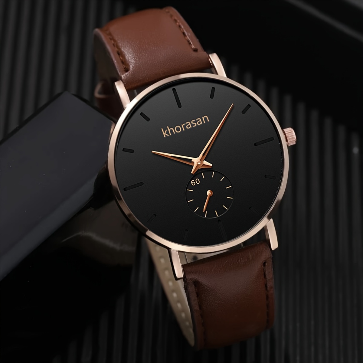 4pcs Men's Stylish Business Quartz Watch Set