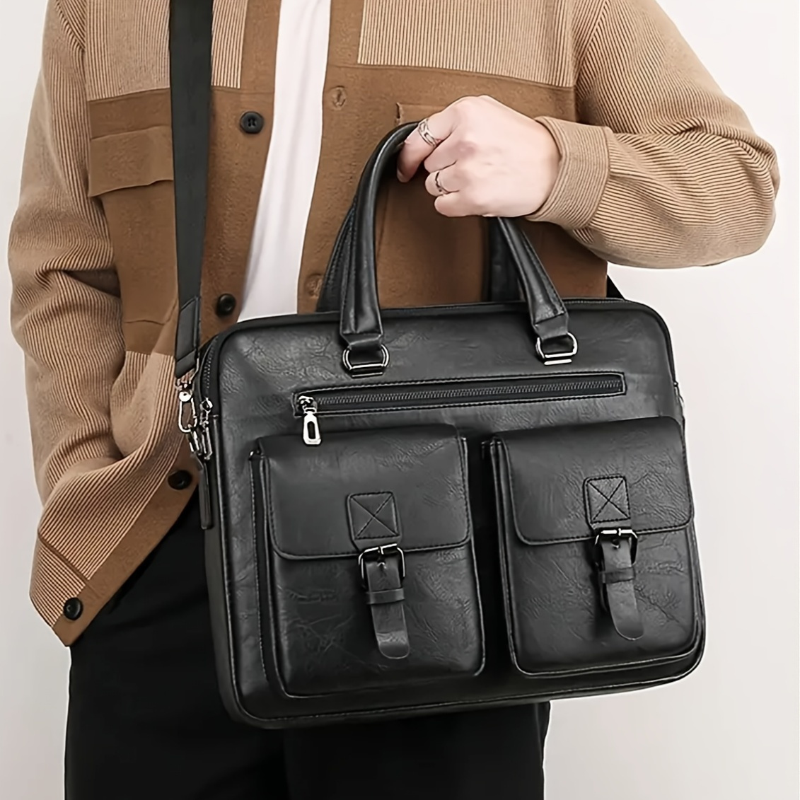 

' Business Briefcase, Leather, Suitable For Laptops Or Tablets, Or On The Shoulder.