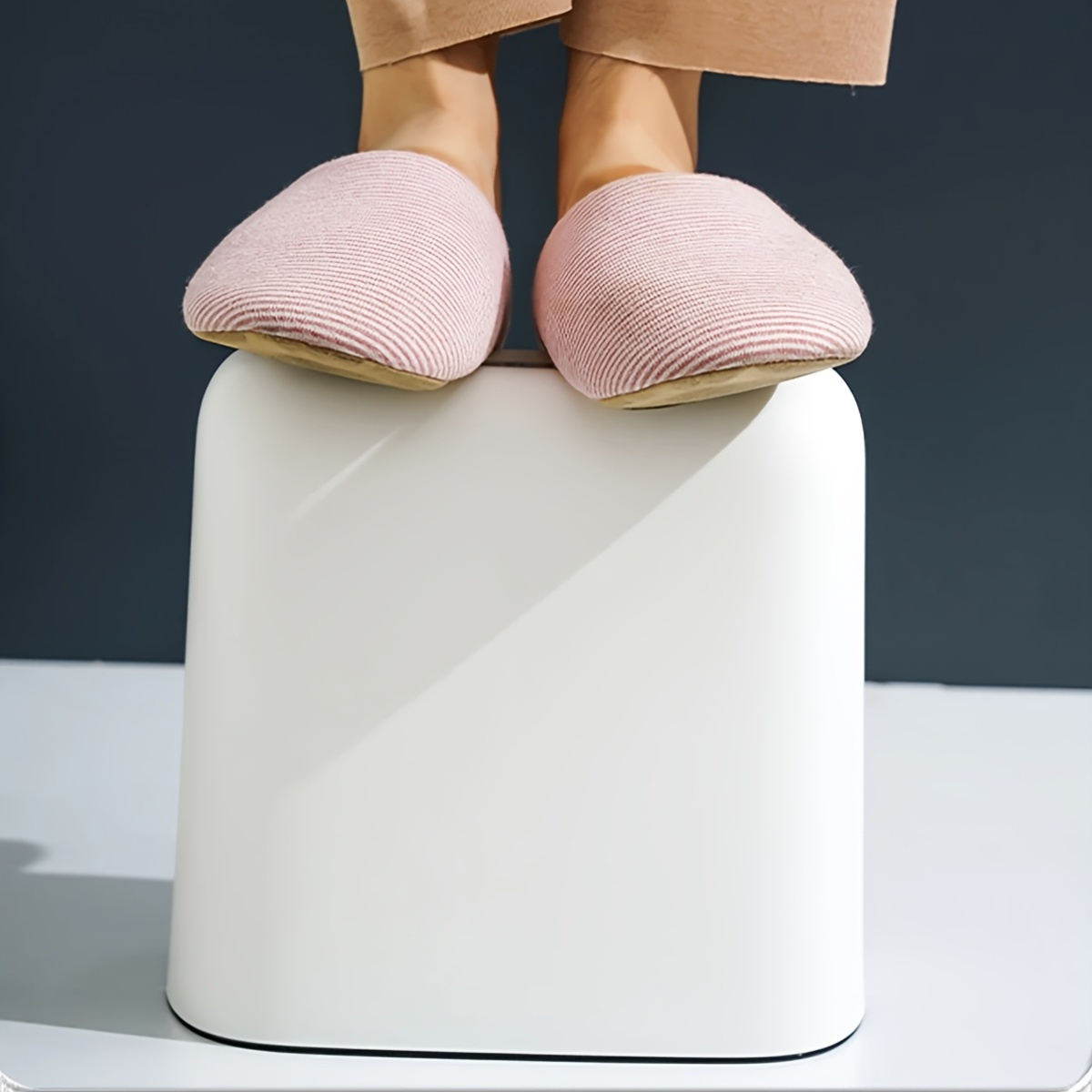 bathroom narrow shape trash can toilet side   with lid kitchen odorproof trash bin covered trash can wastepaper basket 5