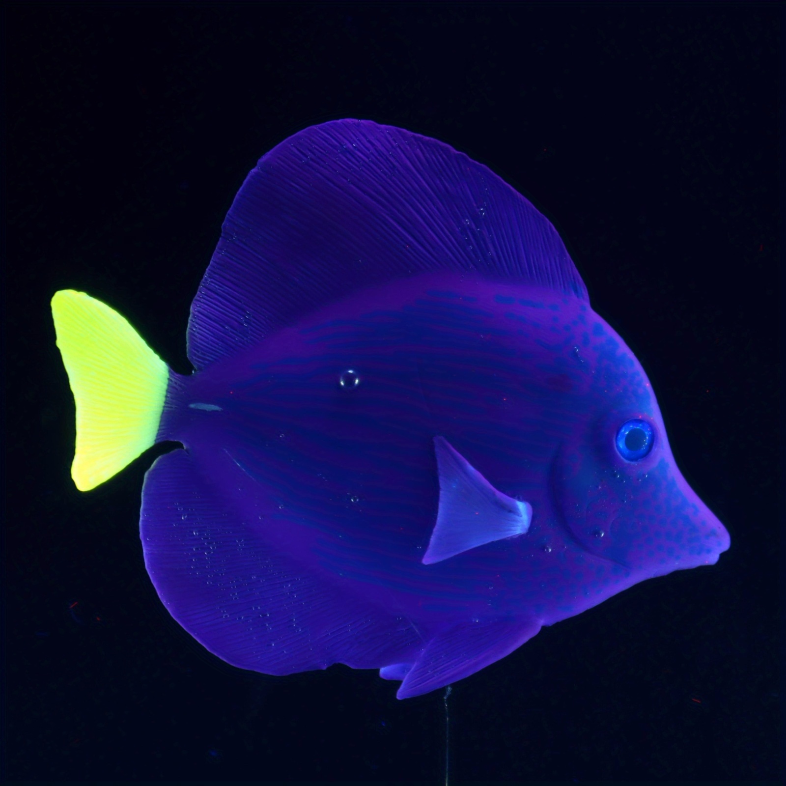 *. Aquarium Schwimmen Bunte Simuliert Tang Dekorationen, Knstliche Fisch  Tank Fisch Ornamente, Lebendige Und Interessante Aquarium Lebendige Fisch  Landschaft