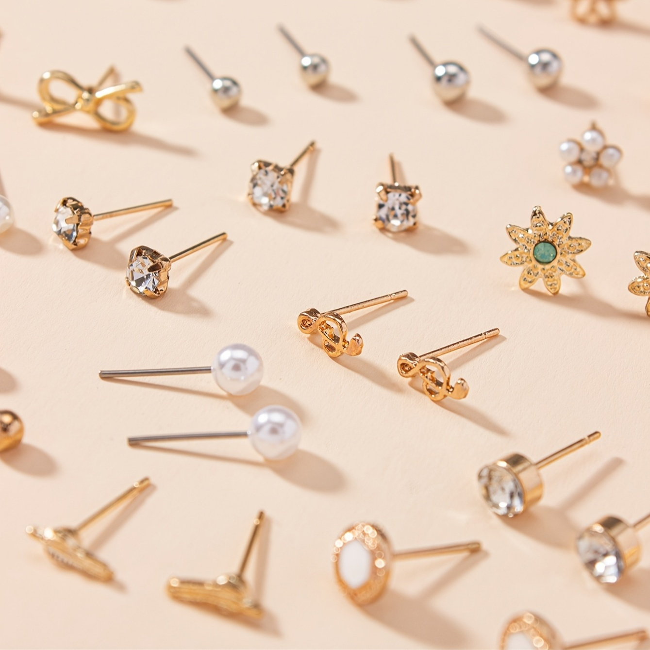 60pcs Women's Cute Stud Earrings Set, Floral & Heart Designs