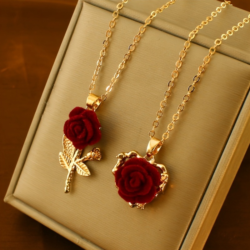 Women's Casual Red Rose Heart Pendant Necklace, Gift Idea