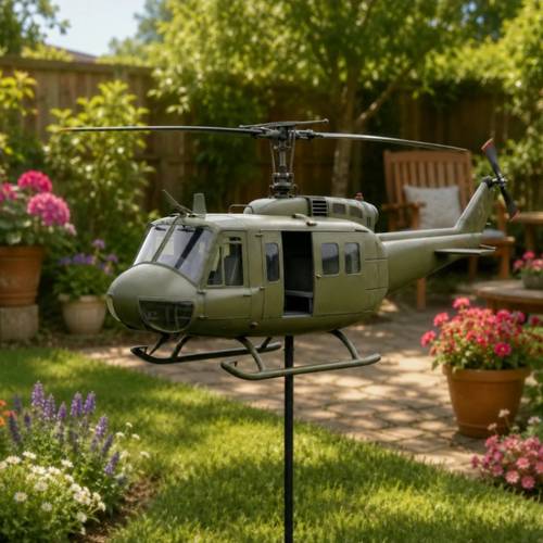 Vintage Helicopter Windmill , Aviation-Inspired Outdoor Garden Decoration, Helicopter-Shaped Garden Windmill Suitable for Lawn, Patio, Backyard, Porch, And Garden Decoration