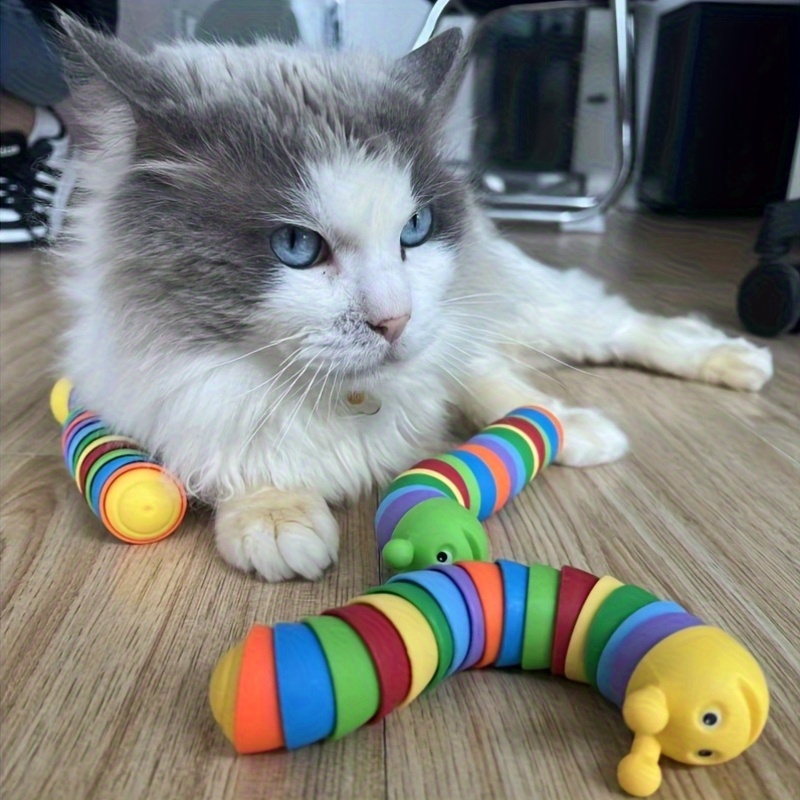 24 Plastic Caterpillar Toys - Artificial Worms For Reptile Decor & Prank Jokes