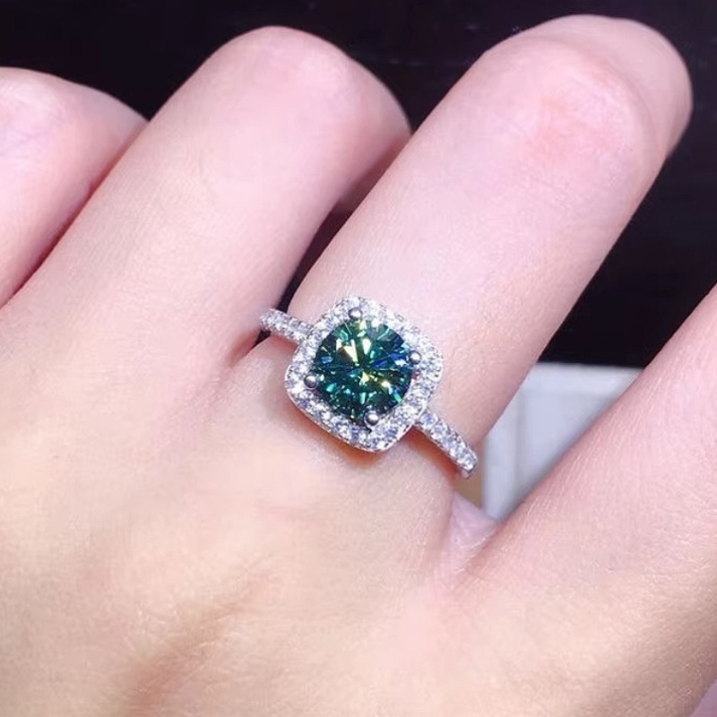 Women's 1/2 Carat Silvery Moissanite Engagement Ring