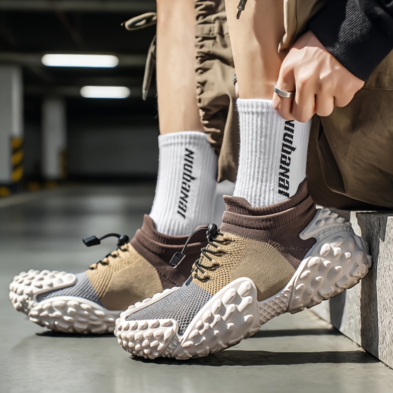 New Fashion Durian Fly Weave Athletic Shoes Tire Sole Slip-On Lazy Shoes