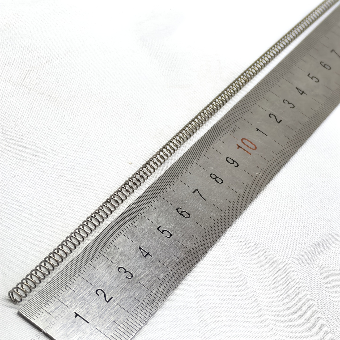 TEMU Wire Compression Spring, Which Cut And Used, Has A Free Length Of 300mm, An Outer Diameter Of 4-5-6-8mm, And A Wire Diameter Of 0.5-0.6mm.