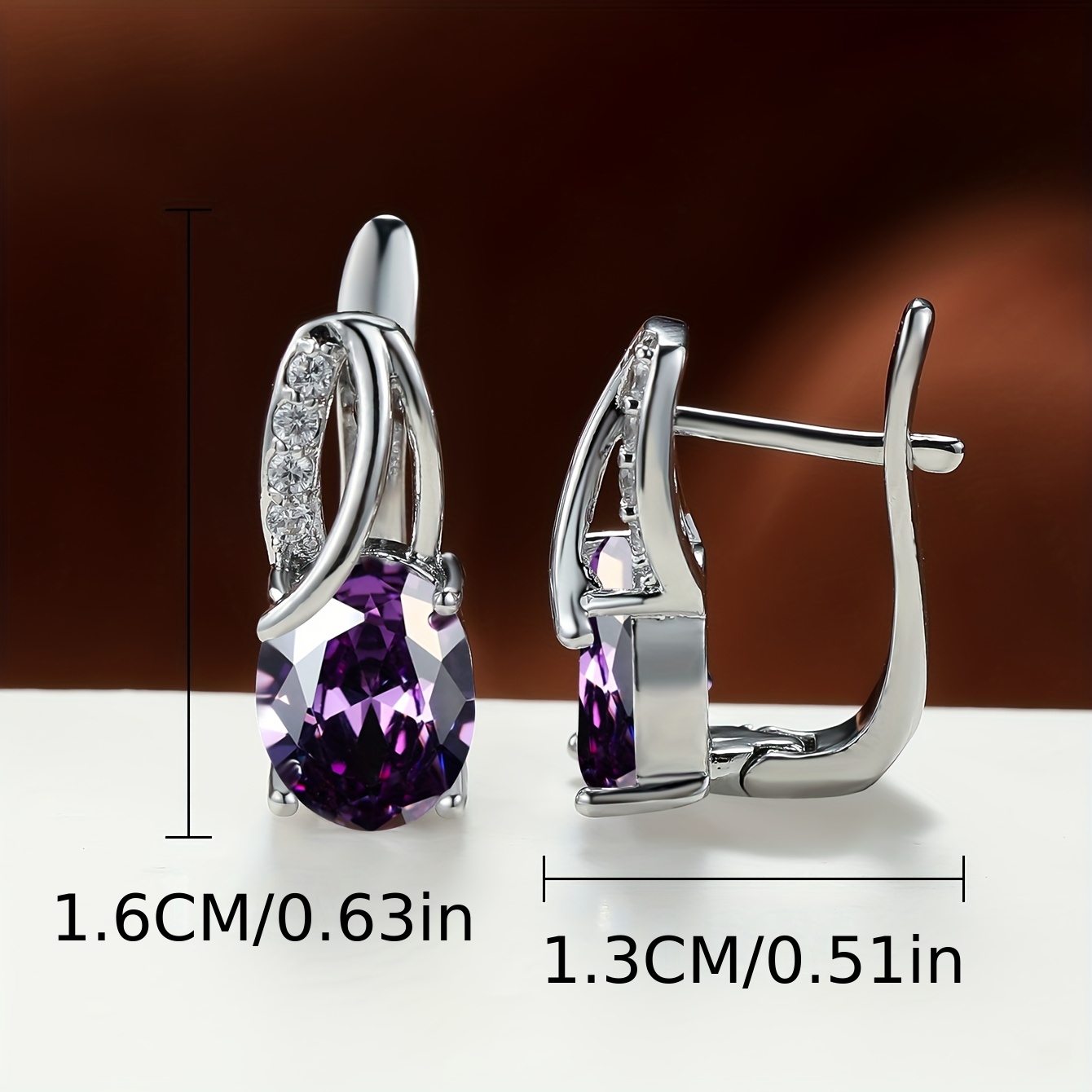Women's Minimalist Elliptical Overlapping Stone Stud Earrings