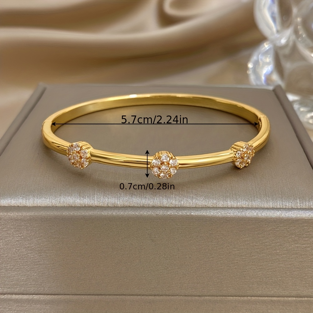 Elegant Three-Flower Ball Golden Copper Bracelet, Rhinestone Set