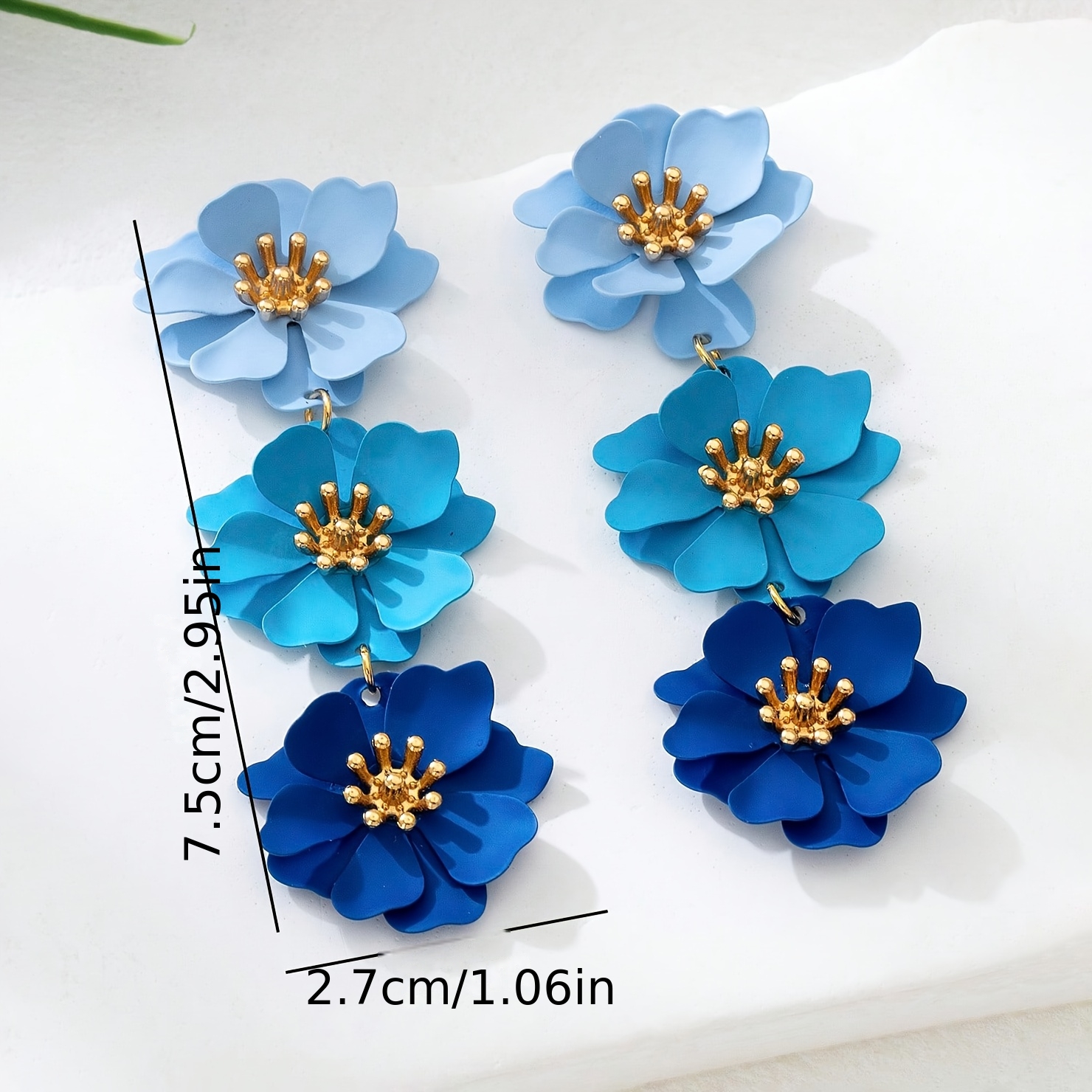 Stylish Gradient Blue Flower Drop Earrings for Women