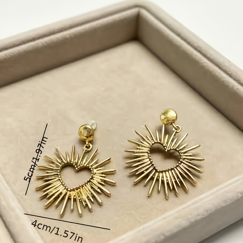 Women's Geometric Hollowed-Out Heart-Shaped Earrings, Elegant Style
