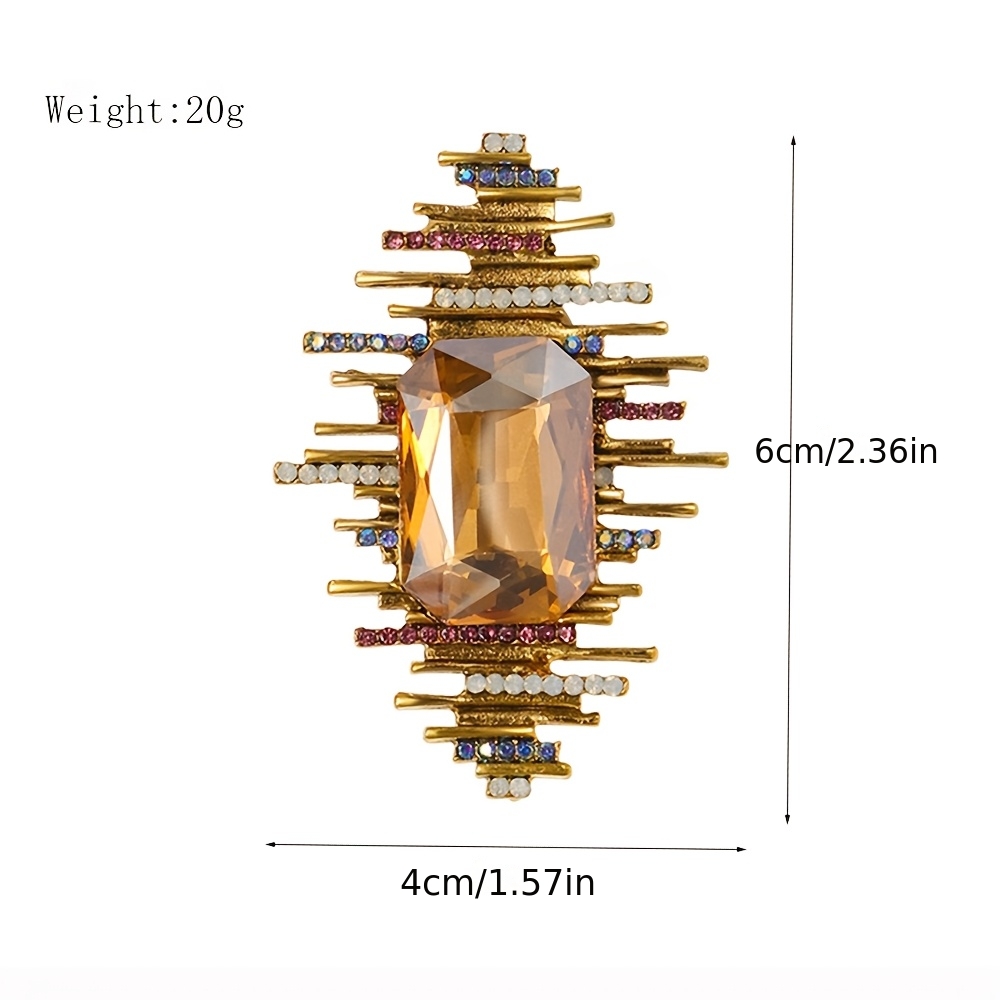 Retro Heavy Industry 3D Rhinestone Brooch, Light Luxury Accessory