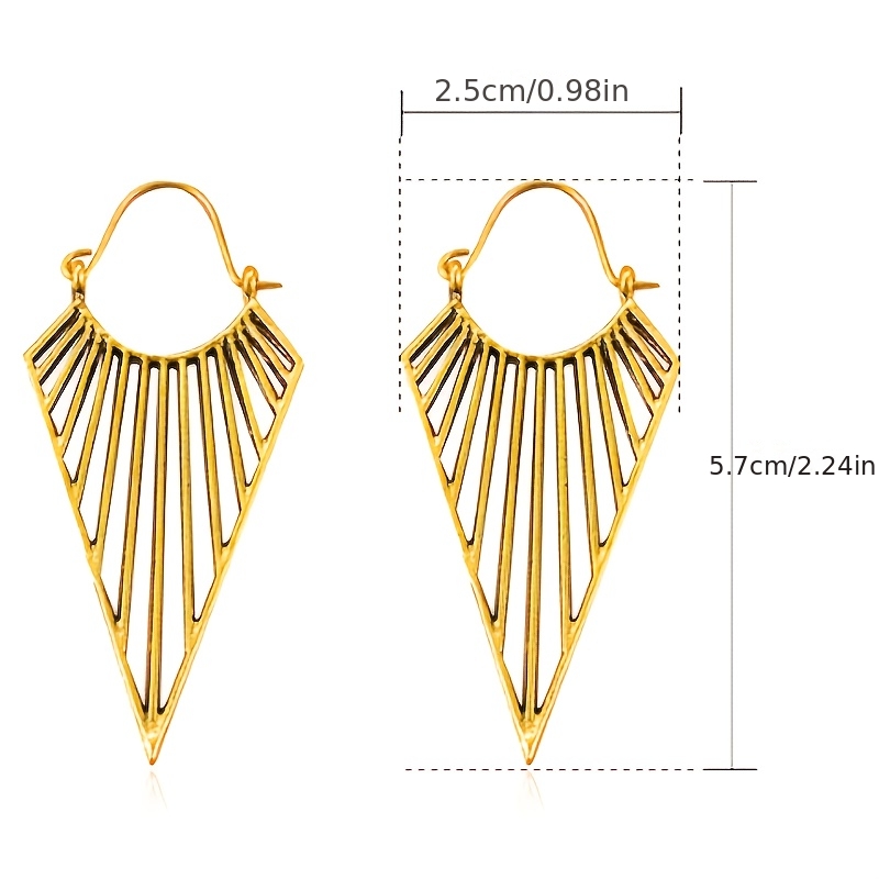 Vintage-style Triangular Line Fan-shaped Women's Earrings for Parties