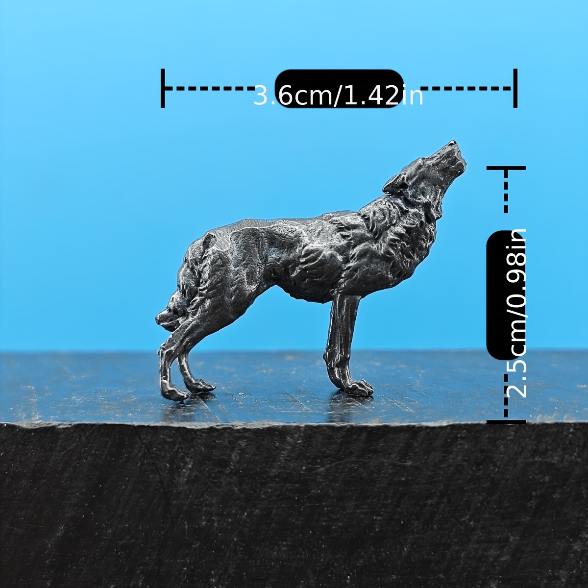 TEMU Brass Patinated Wolf Gray Realistic Animal Figurine Ornament Gift Miniature Model Statue For Halloween Thanksgiving Christmas Decorations