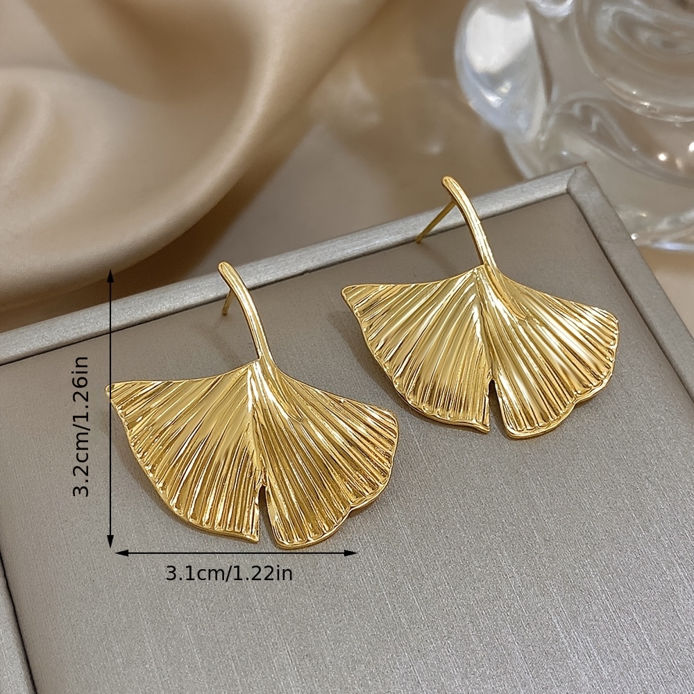 Women's Luxury Ginkgo Leaf Drop Earrings, Exquisite Design