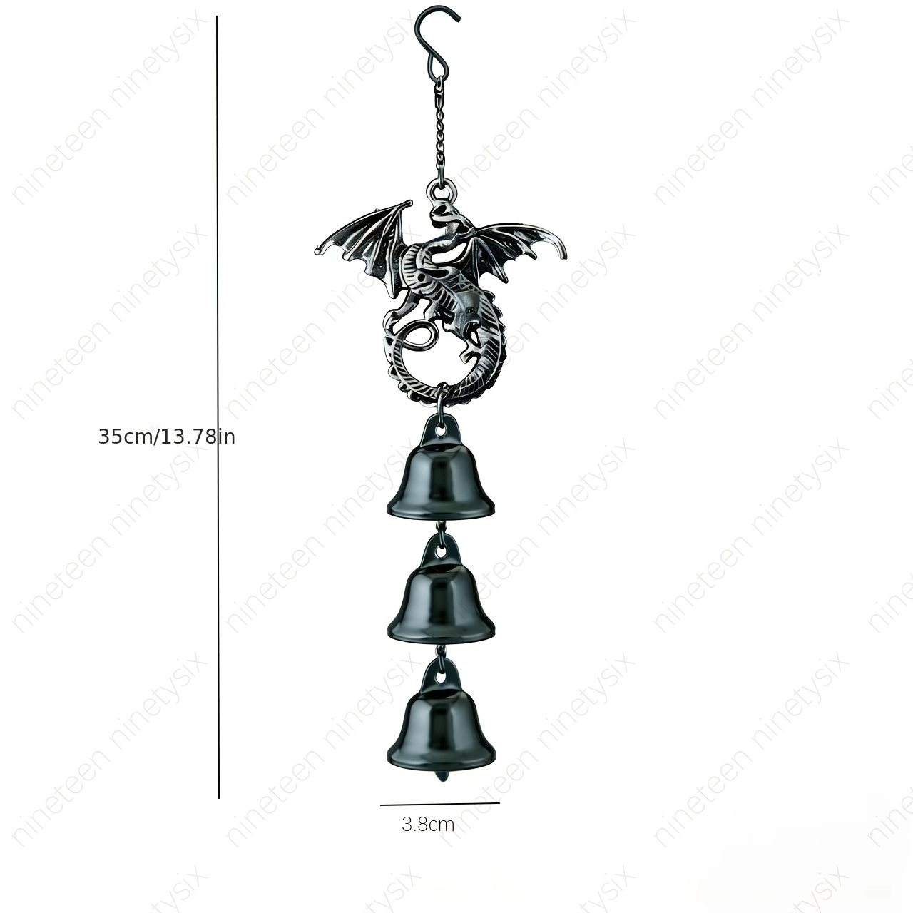 E-shop Großes schwarzes Drachen-Windspiel aus Metall, vollständig in Schwarz gefertigt. Mit drehbaren Metallhaken drei passenden metallischen Glocken,