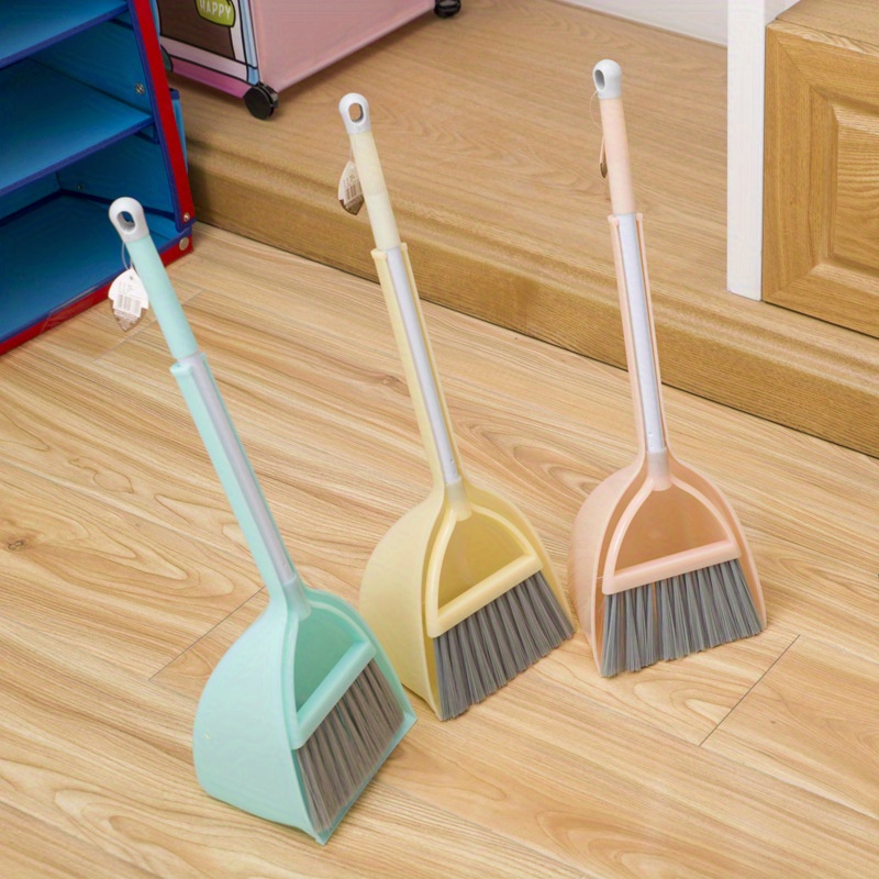 https://img.kwcdn.com/product/and-dustpan/d69d2f15w98k18-9804f6fa/open/2023-11-03/1698991727867-8c5e2fe75139437c91b58695045685ef-goods.jpeg