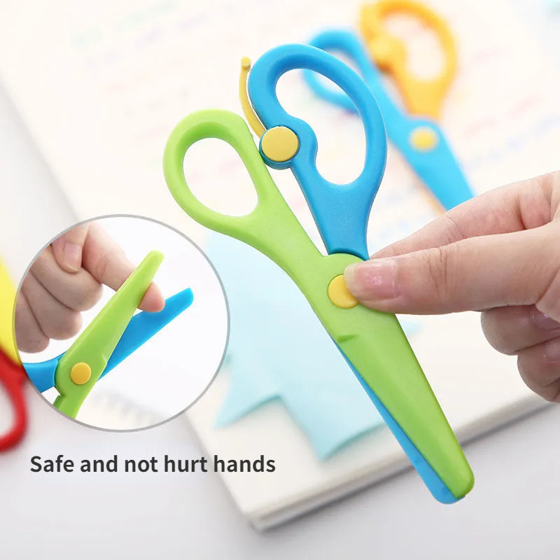3 Pieces Cute Animal Toddler Safety Scissors, Kids Preschool Training  Scissors Child Plastic Art Craft Scissors for Paper-Cut (Dolphin, Crocodile  and